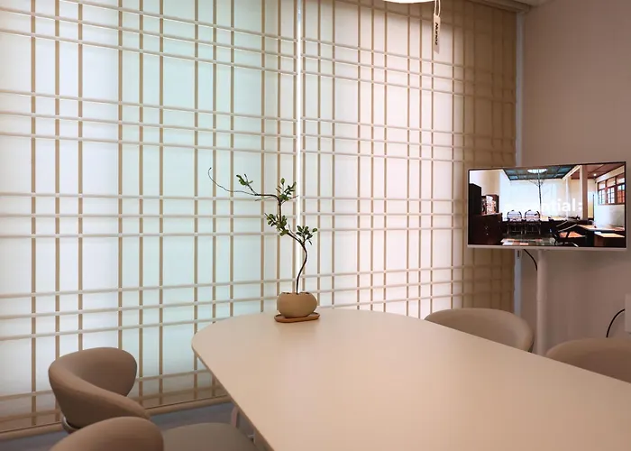 Suu 4 Beds & 2 Bath Group Near Cheonho Station Seul