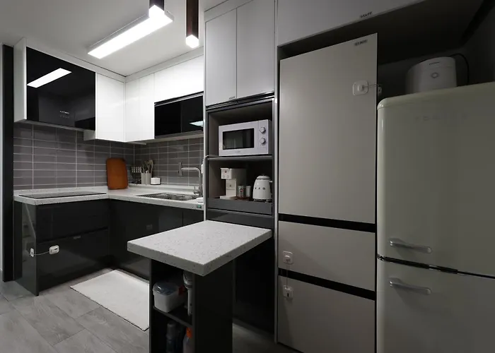 Suu 4 Beds & 2 Bath Group Near Cheonho Station Appartamento Seul