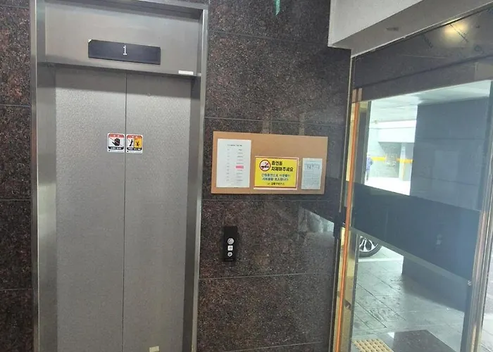 Appartamento Suu 4 Beds & 2 Bath Group Near Cheonho Station Seul